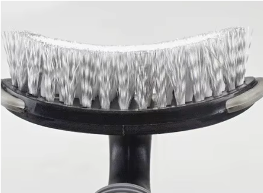 Stiff nylon tyre brush